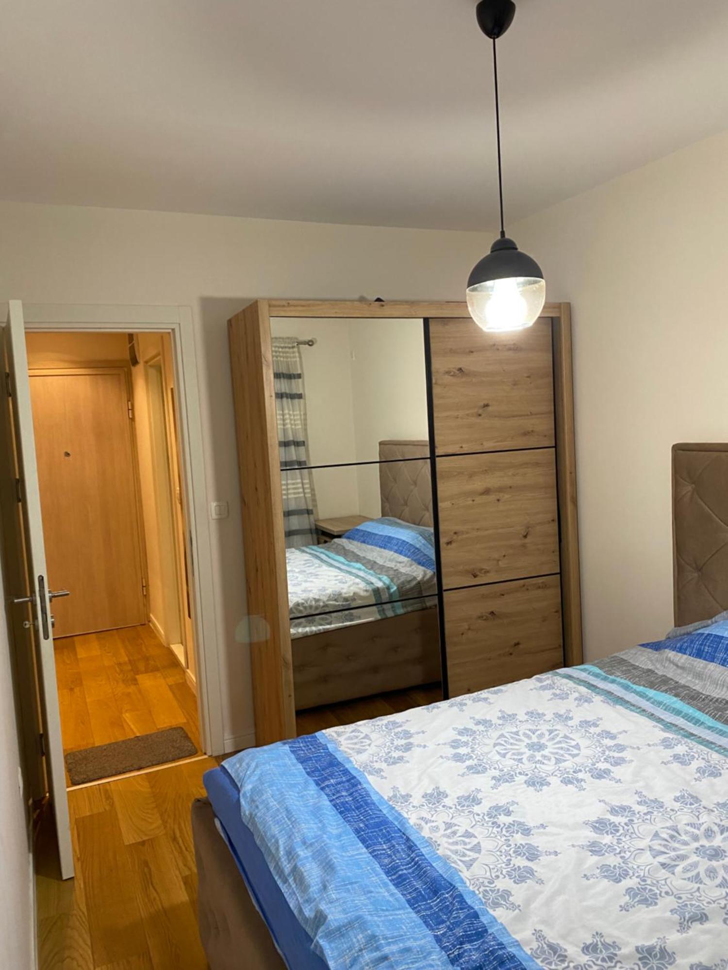 Apartment Alex บาร์ ภายนอก รูปภาพ