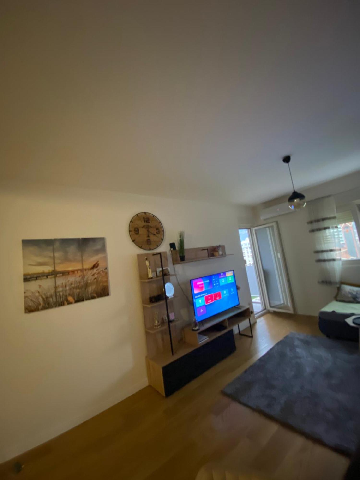 Apartment Alex บาร์ ภายนอก รูปภาพ